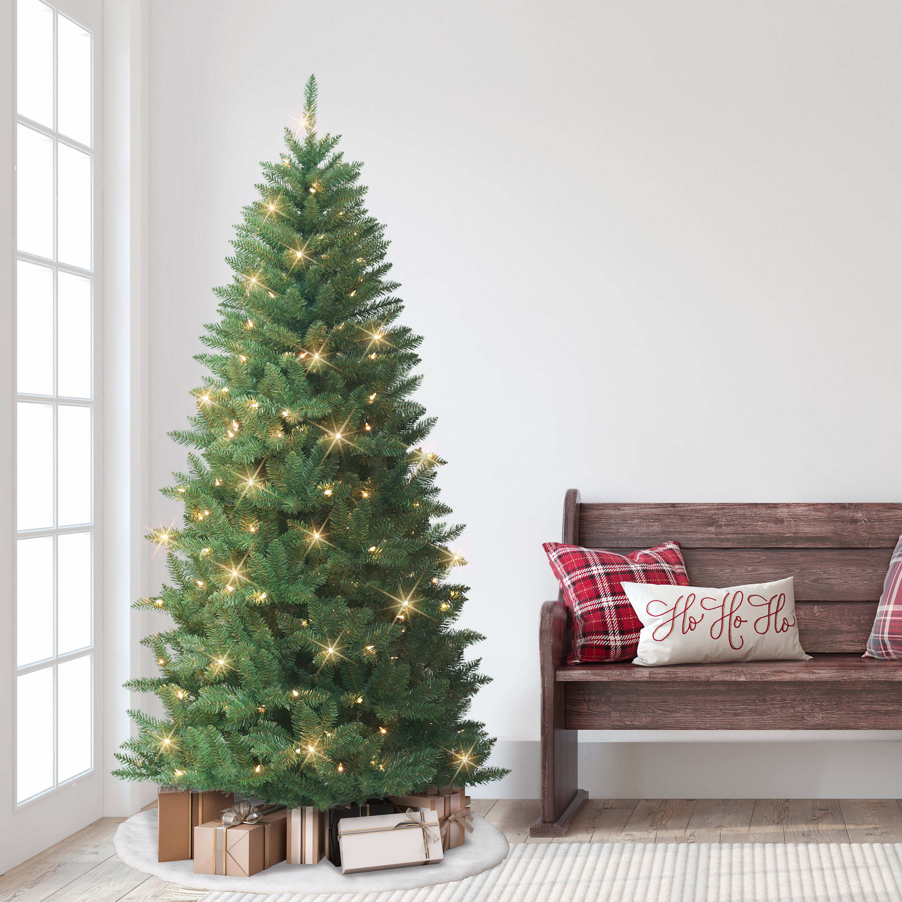 7ft Pre-Lit Carson Pine Tree